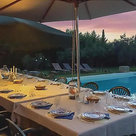 Pet Friendly In With Wifi Holiday home Chiaramonte Gulfi