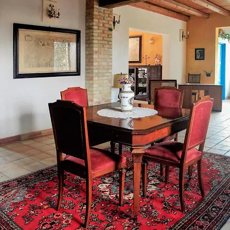 Pet Friendly In With Wifi Holiday home *